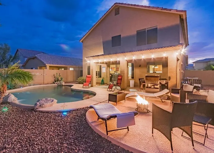 Villa Desert Oasis Amazing Pool Waterfall Firepit Office *