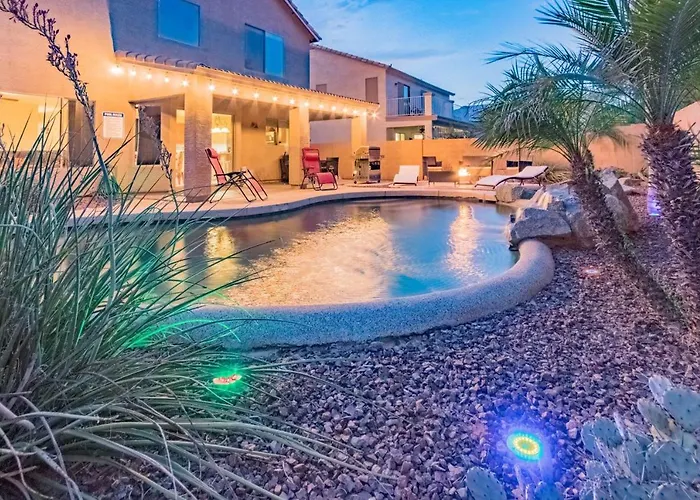 Desert Oasis Amazing Pool Waterfall Firepit Office Villa Casa Grande