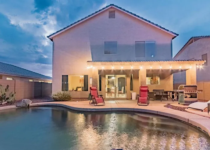 Desert Oasis Amazing Pool Waterfall Firepit Office Villa Casa Grande